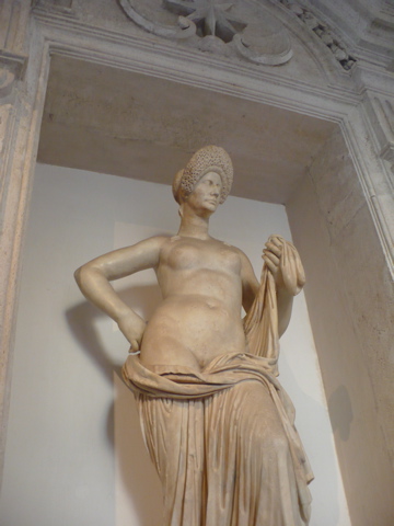 http://airminded.org/wp-content/img/travel/rome-capitoline-female.jpg