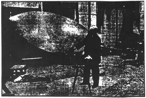 A toy airship. Of the kind which may be causing the mysterious reports / Manchester Guardian, 22 May 1909, 7