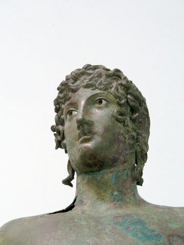 Roman bronze statue