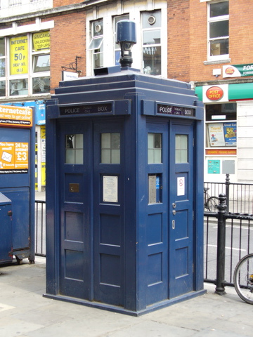 Earl's Court police box