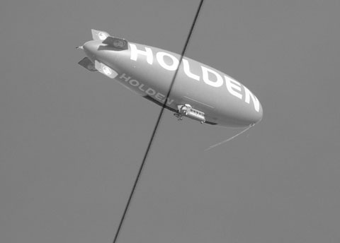 rp_holden-airship-nm-grey-bw.jpg
